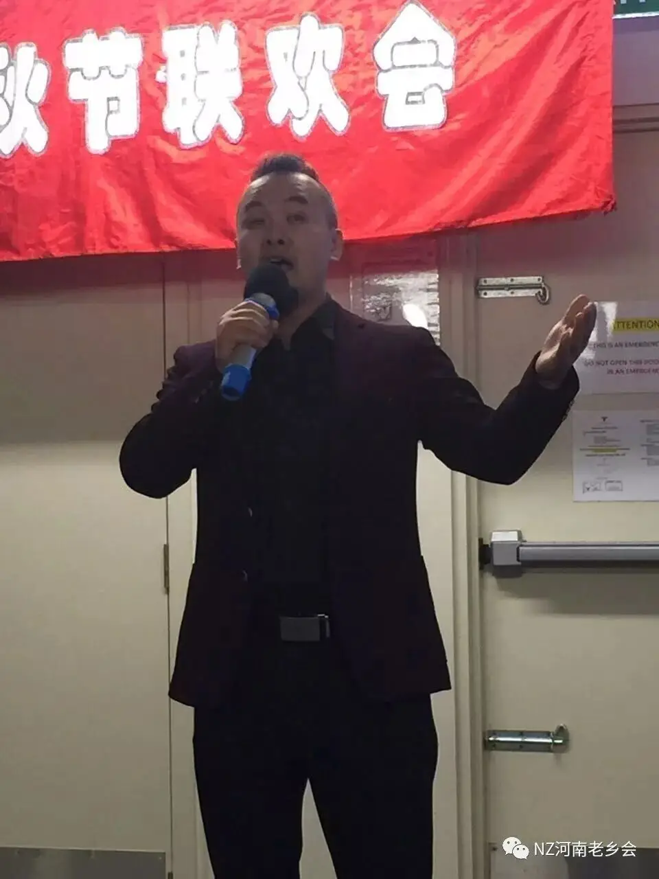 文章配图