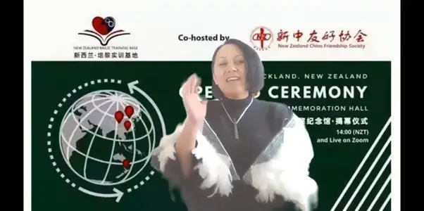 文章配图